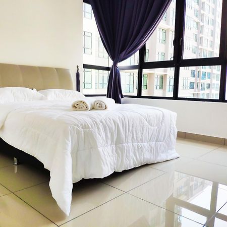 Netflix# Conezion Ioi Resort City By Salaam Suites Putrajaya Exteriör bild