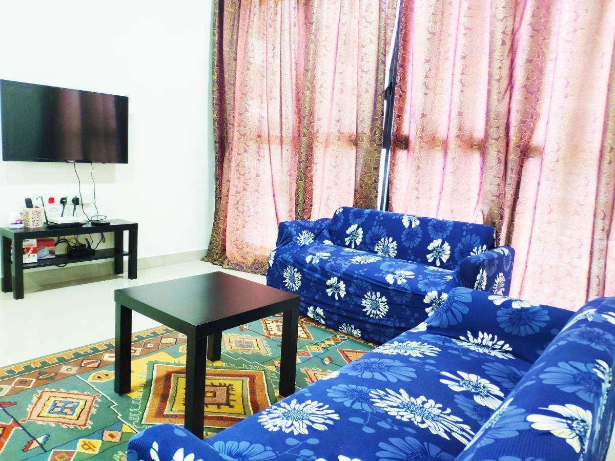 Netflix# Conezion Ioi Resort City By Salaam Suites Putrajaya Exteriör bild
