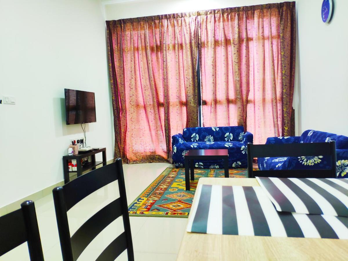Netflix# Conezion Ioi Resort City By Salaam Suites Putrajaya Exteriör bild