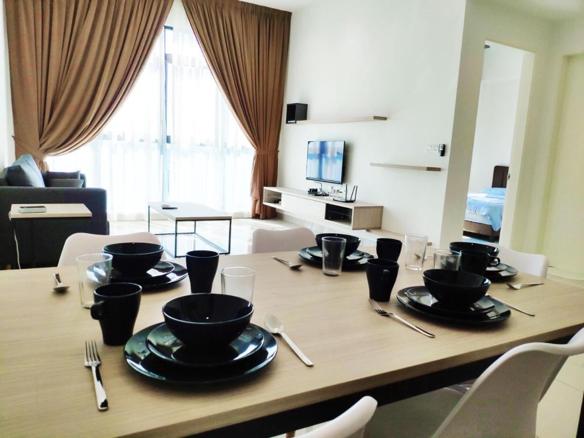 Netflix# Conezion Ioi Resort City By Salaam Suites Putrajaya Exteriör bild