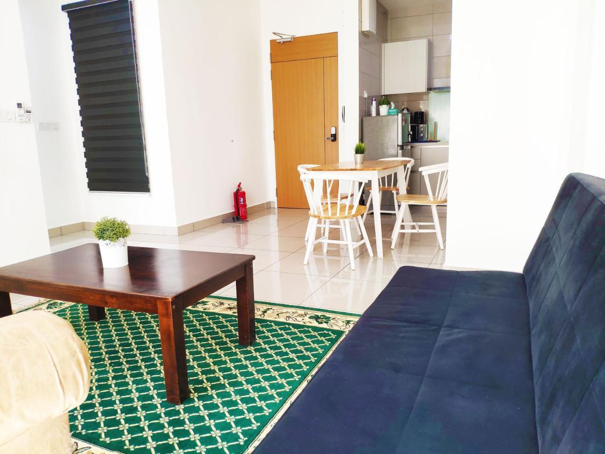 Netflix# Conezion Ioi Resort City By Salaam Suites Putrajaya Exteriör bild